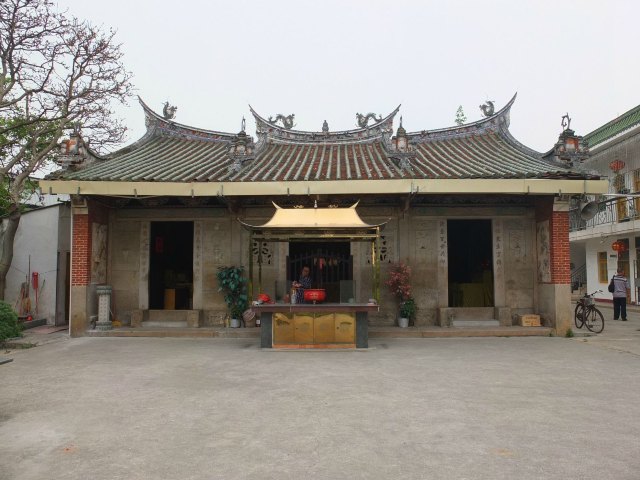 集美杏濱街道西濱社區[西濱大明庵] - 三寶佛，保生大帝、姑媽祖 (7)_集美杏濱街道西濱社區西濱大明庵-三寶佛，保生大帝、姑媽祖