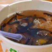 陸豐市場旁的仙草婆