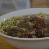 城西市場旁的莊厝牛肉館